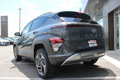 Gray Pearl 2026 Hyundai KONA SEL Premium