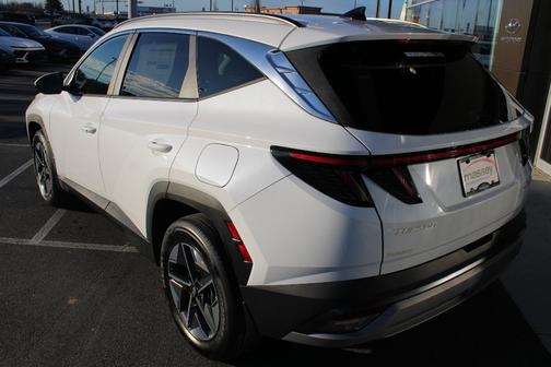 2026 Hyundai TUCSON Hybrid SEL Convenience