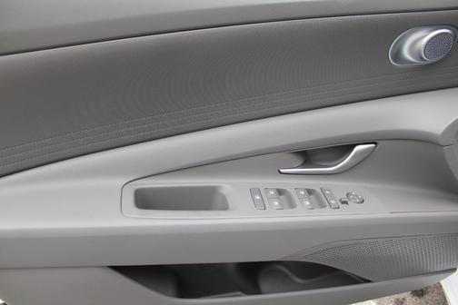 Serenity White Pearl 2026 Hyundai ELANTRA SE