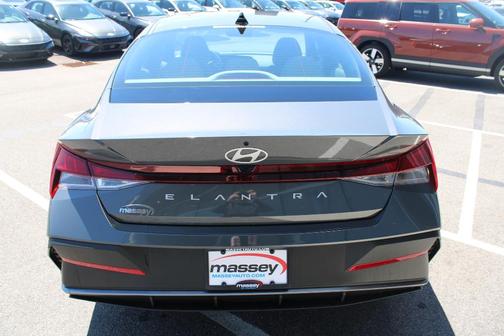 Gray 2026 Hyundai ELANTRA SE