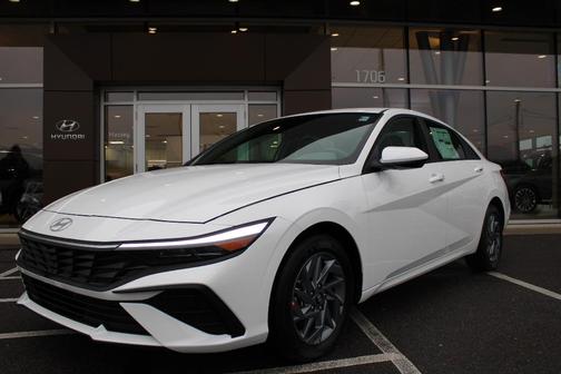 2026 Hyundai ELANTRA HEV Blue