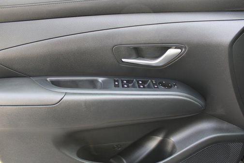 2025 Hyundai SANTA CRUZ SE