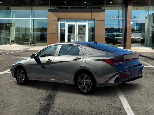 Amazon Gray 2026 Hyundai ELANTRA SEL SPORT PREMIUM
