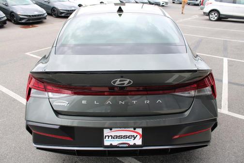 Amazon Gray 2026 Hyundai ELANTRA SEL SPORT PREMIUM