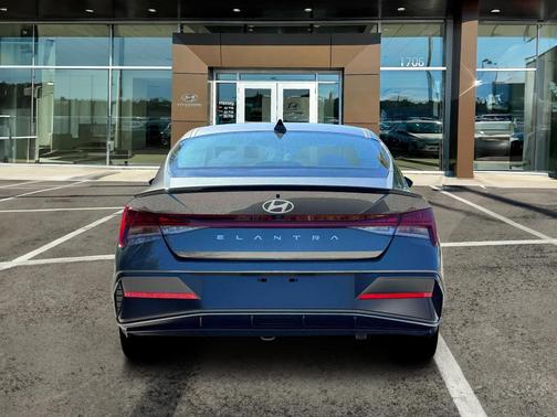 Amazon Gray 2026 Hyundai ELANTRA SEL SPORT PREMIUM
