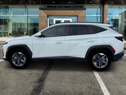 Serenity White Pearl 2026 Hyundai TUCSON SEL