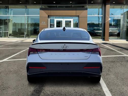2026 Hyundai ELANTRA HEV SEL Sport