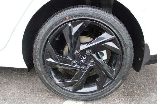 2026 Hyundai ELANTRA HEV SEL Sport