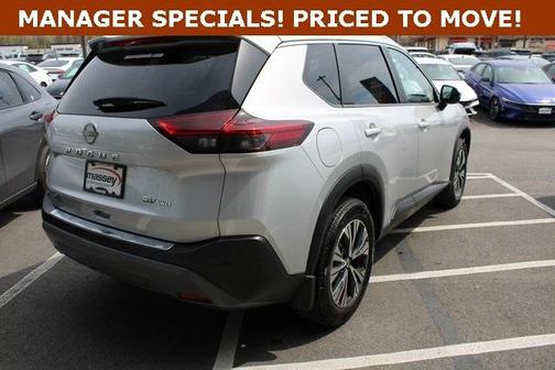 2022 Nissan Rogue SV