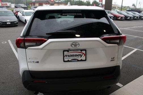 2024 Toyota RAV4 LE