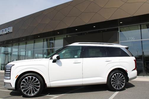 Pearl 2026 Hyundai Palisade Hybrid Calligraphy