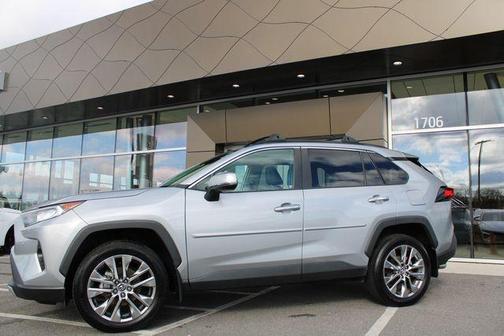 2020 Toyota RAV4 Limited