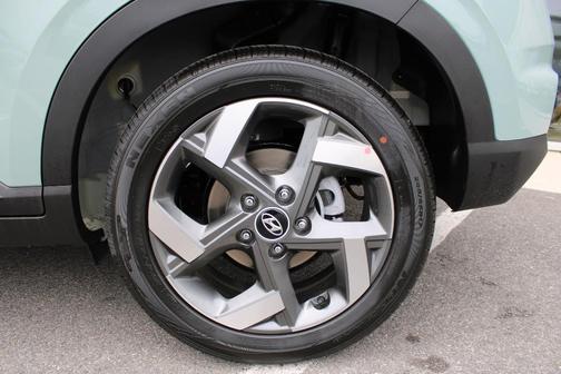 Mirage 2026 Hyundai VENUE SEL