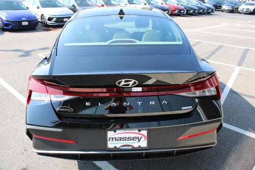 2025 Hyundai ELANTRA HEV Blue