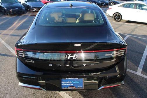 2025 Hyundai SONATA Hybrid Limited