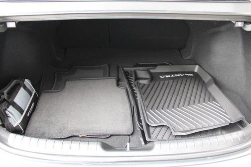 2025 Hyundai ELANTRA HEV Limited