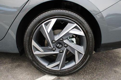 2025 Hyundai ELANTRA HEV Limited