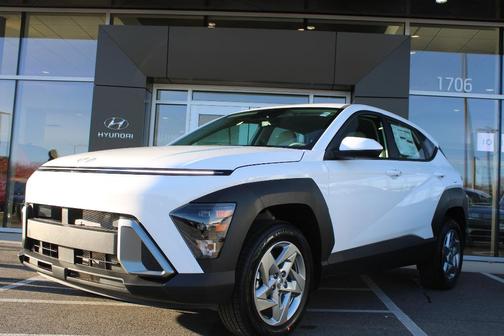 2026 Hyundai KONA SE