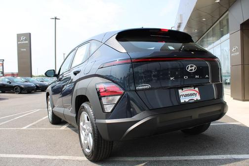 Denim Blue Pearl 2027 Hyundai KONA SE