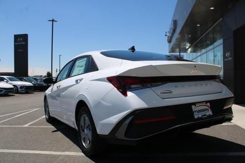 Serenity White Pearl 2026 Hyundai ELANTRA SE
