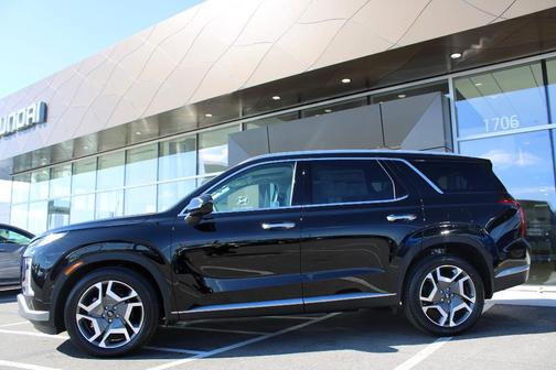 2025 Hyundai PALISADE SEL Premium