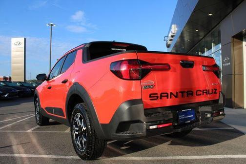 Canyon Red 2026 Hyundai SANTA CRUZ XRT