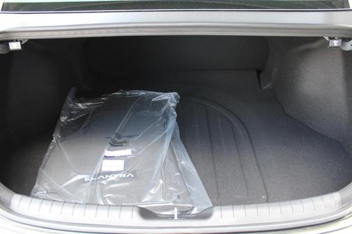 Amazon Gray 2026 Hyundai ELANTRA SE