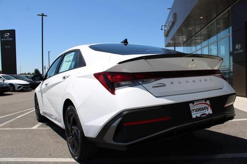 Serenity White Pearl 2026 Hyundai ELANTRA SEL Sport