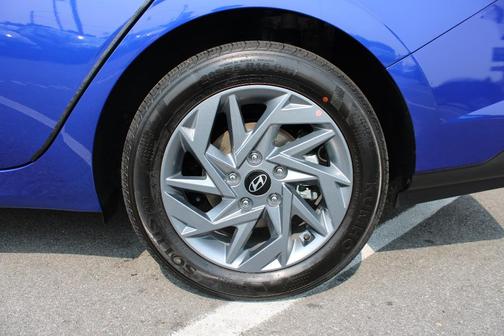 2025 Hyundai ELANTRA HEV Blue