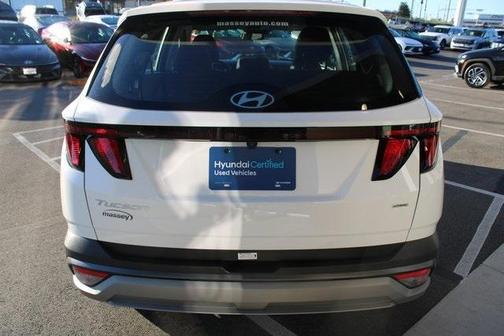 2025 Hyundai TUCSON SE