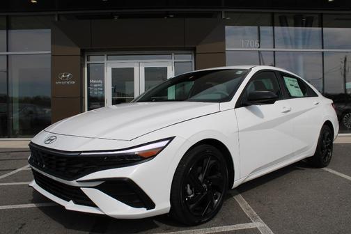 Serenity White Pearl 2026 Hyundai ELANTRA SEL Sport