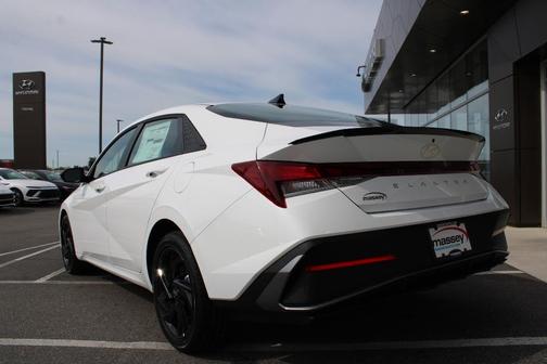Serenity White Pearl 2026 Hyundai ELANTRA SEL Sport