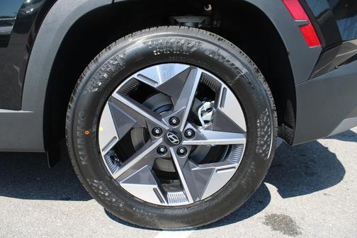 Phantom Black 2026 Hyundai TUCSON SEL