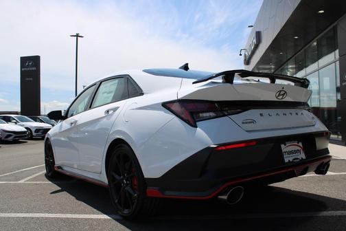Atlas 2026 Hyundai ELANTRA N Base