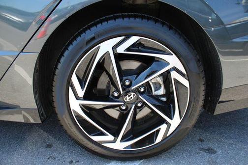 Portofino Gray 2026 Hyundai SONATA SEL Sport