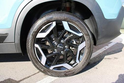 2025 Kia Seltos SX