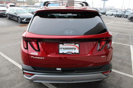 2026 Hyundai TUCSON SEL