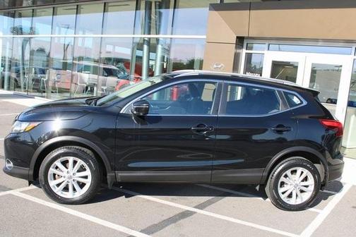 2017 Nissan Rogue Sport SV