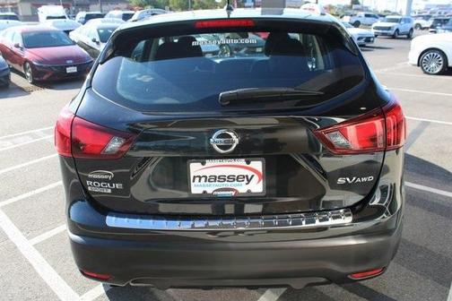 2017 Nissan Rogue Sport SV