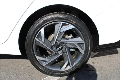2025 Hyundai ELANTRA HEV Limited