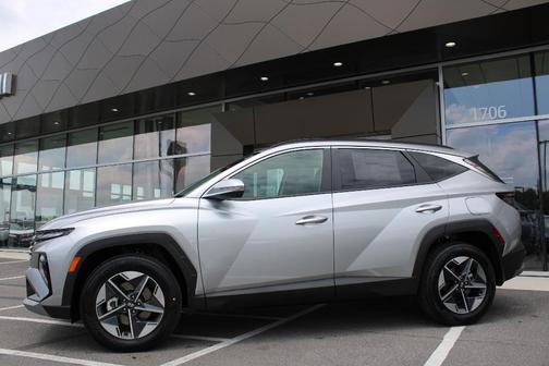 2025 Hyundai TUCSON SEL Convenience