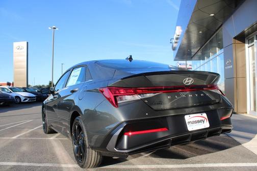 Amazon Gray 2026 Hyundai ELANTRA SEL SPORT PREMIUM