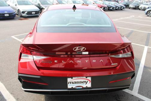 2025 Hyundai ELANTRA HEV Blue
