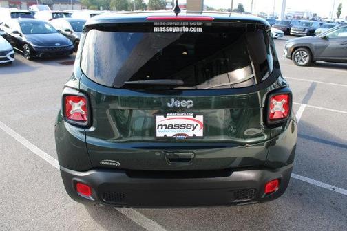 Metallic 2021 Jeep Renegade Sport