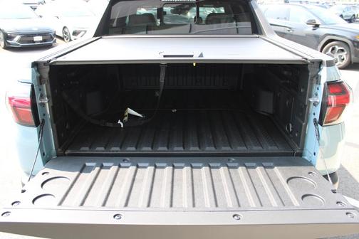 2025 Hyundai SANTA CRUZ SEL Activity
