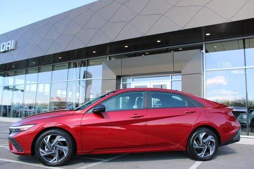 Red 2025 Hyundai ELANTRA SEL Sport