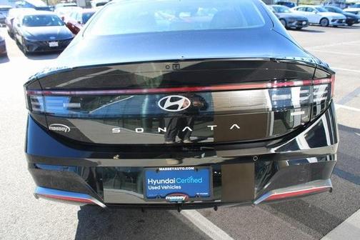 2025 Hyundai SONATA Hybrid Limited