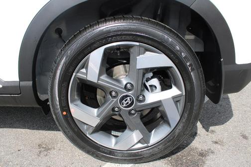 Lunar White 2026 Hyundai VENUE SEL