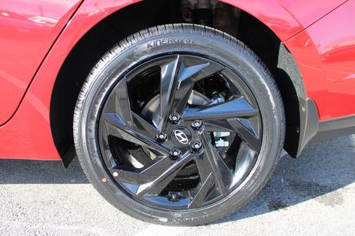 2026 Hyundai ELANTRA HEV SEL Sport