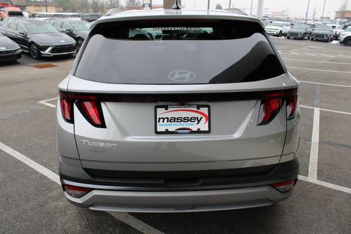 2026 Hyundai TUCSON SEL